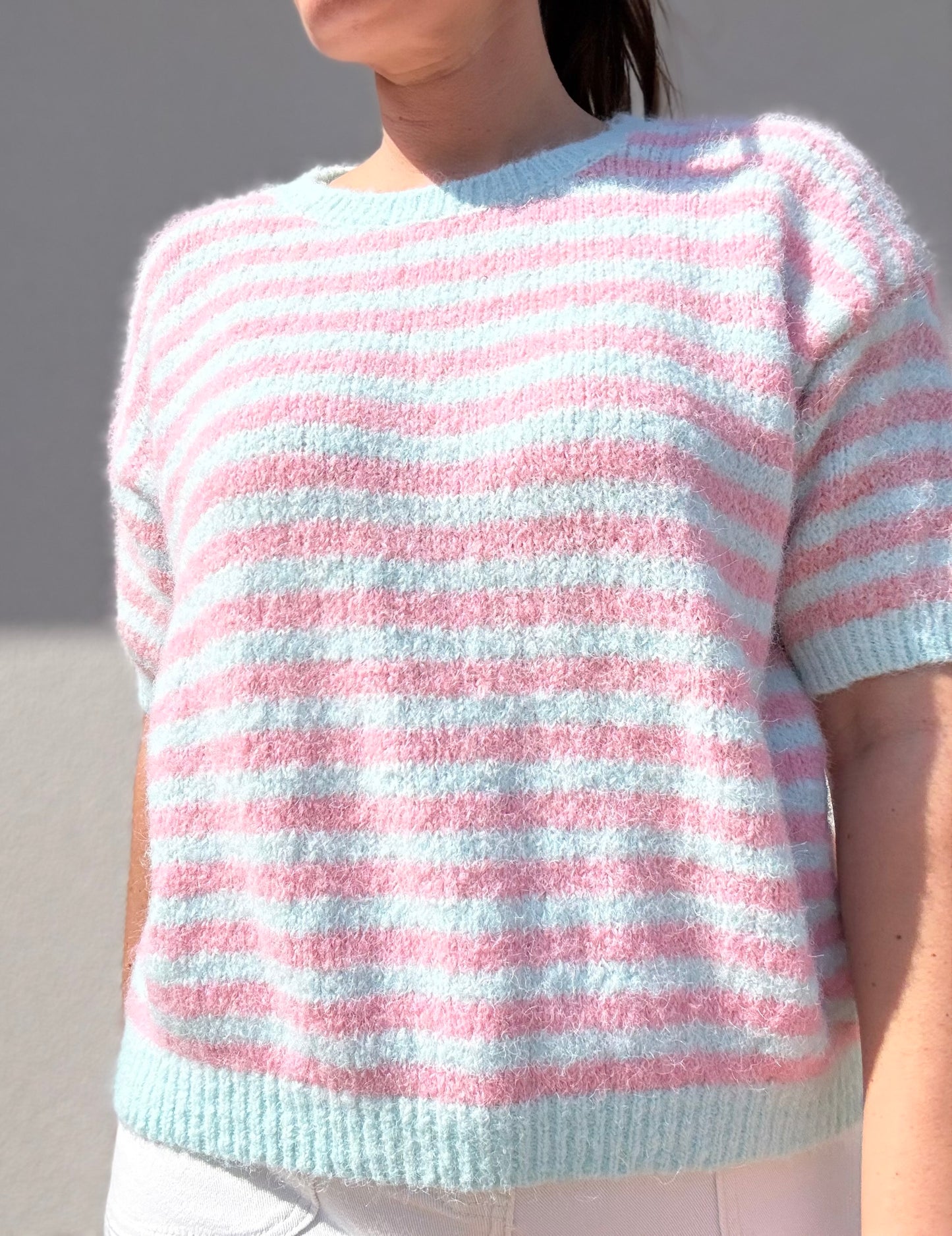 PULL MANCHES COURTES RAYE ROSE/BLEU
