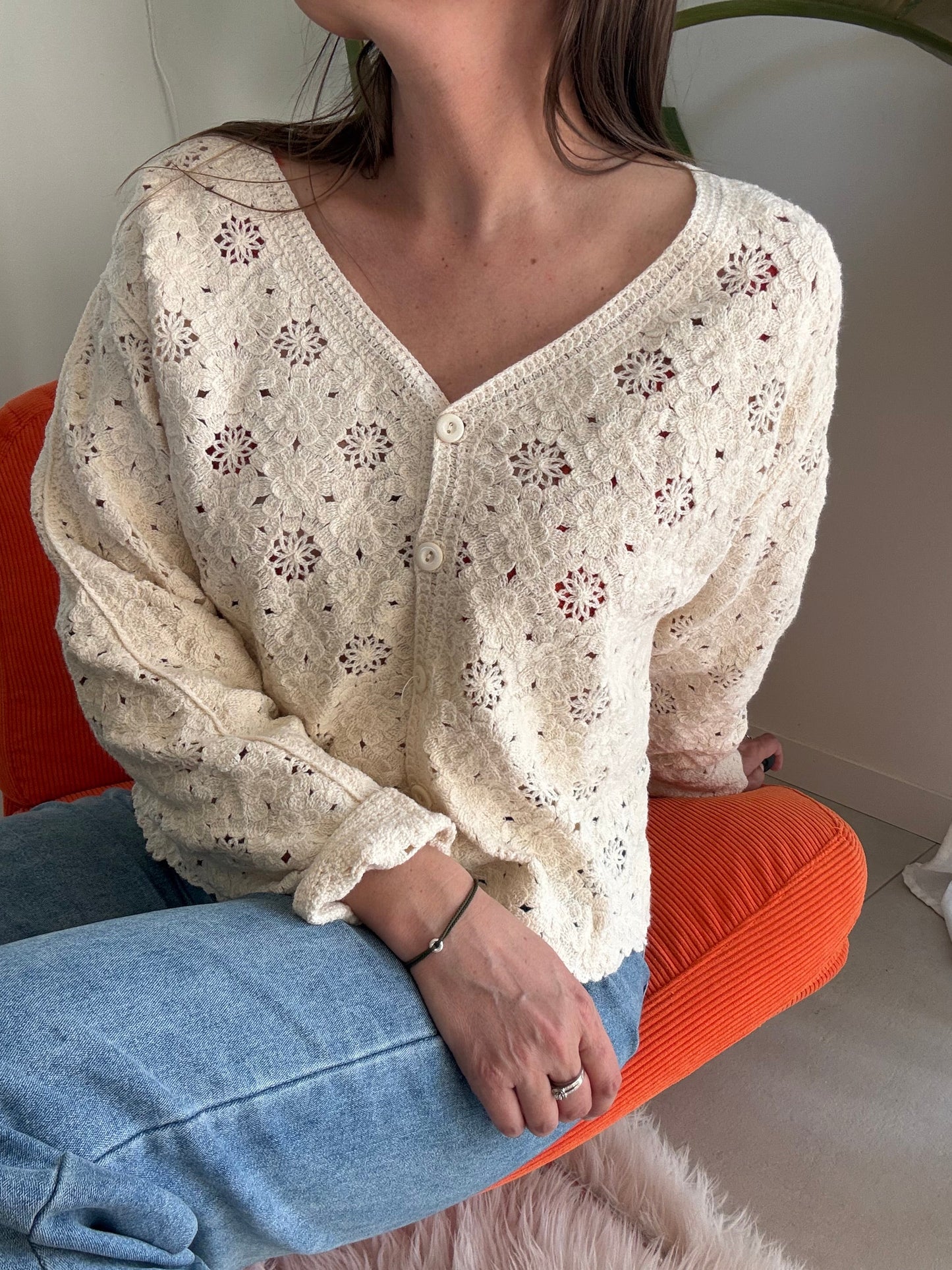 GILET MANCHES LONGUES EN CROCHET BEIGE