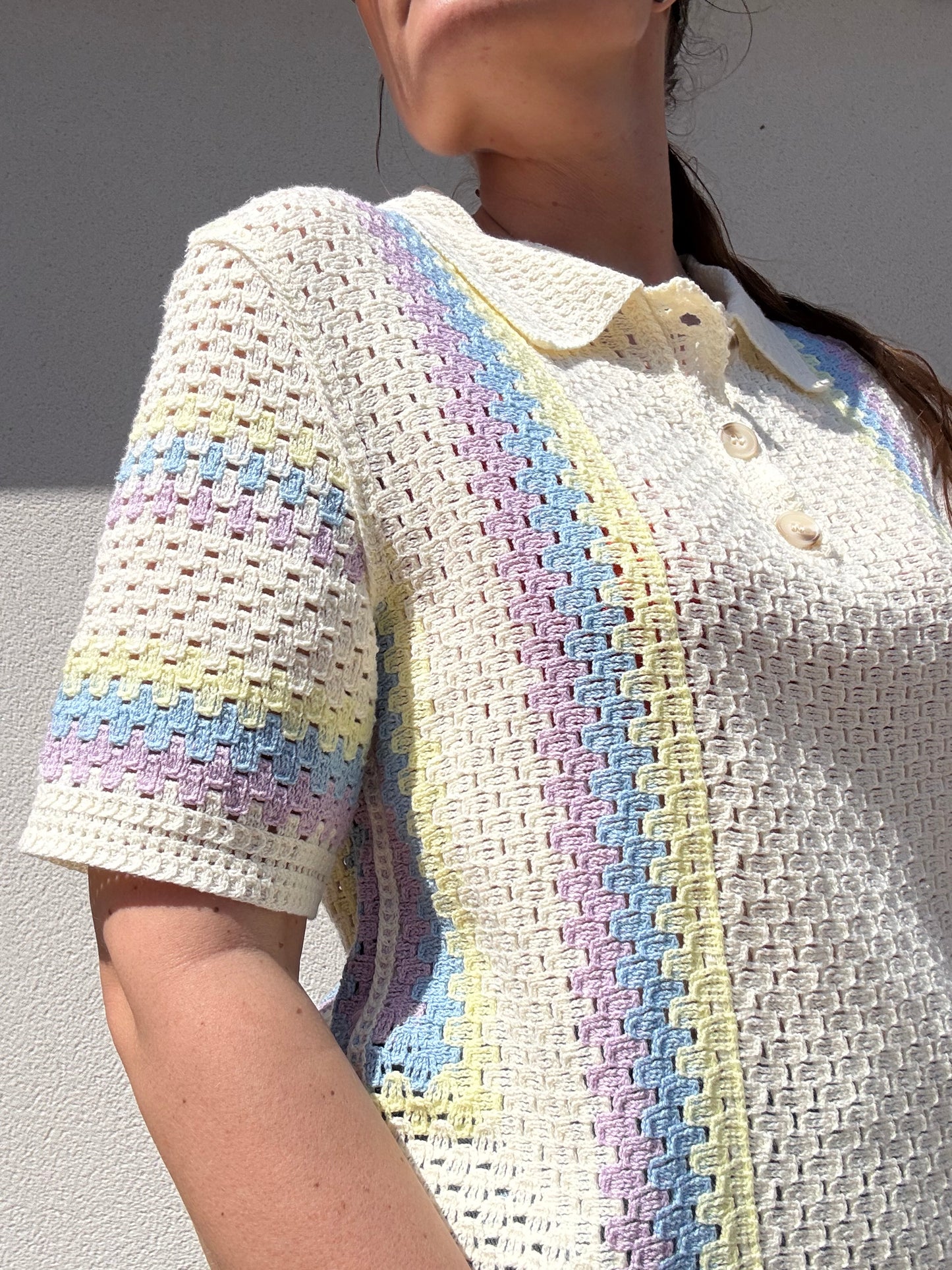 POLO EN CROCHET JAUNE/VIOLET