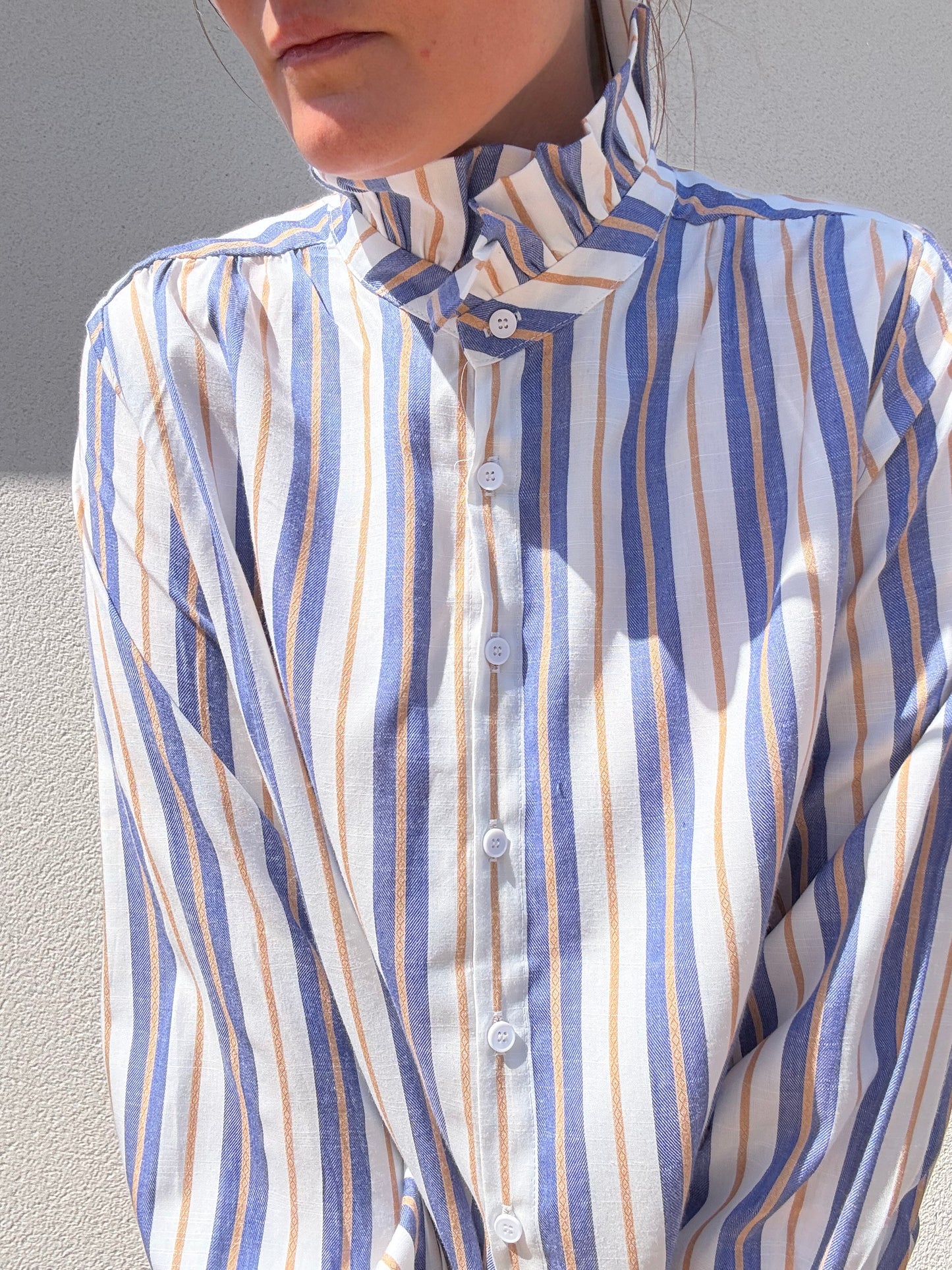 CHEMISE COL VICTORIEN RAYEE BLEU BEIGE